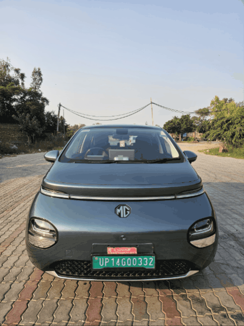 Buy MG WINDSOR 2025 ELECTRIC  at Rs. 1,450,000